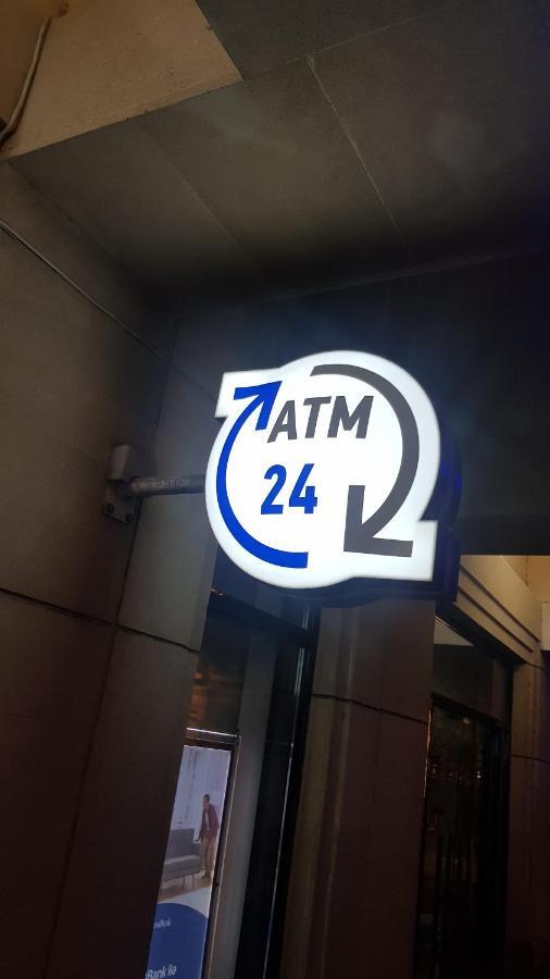 Nizami Street Hotel Баку Екстер'єр фото
