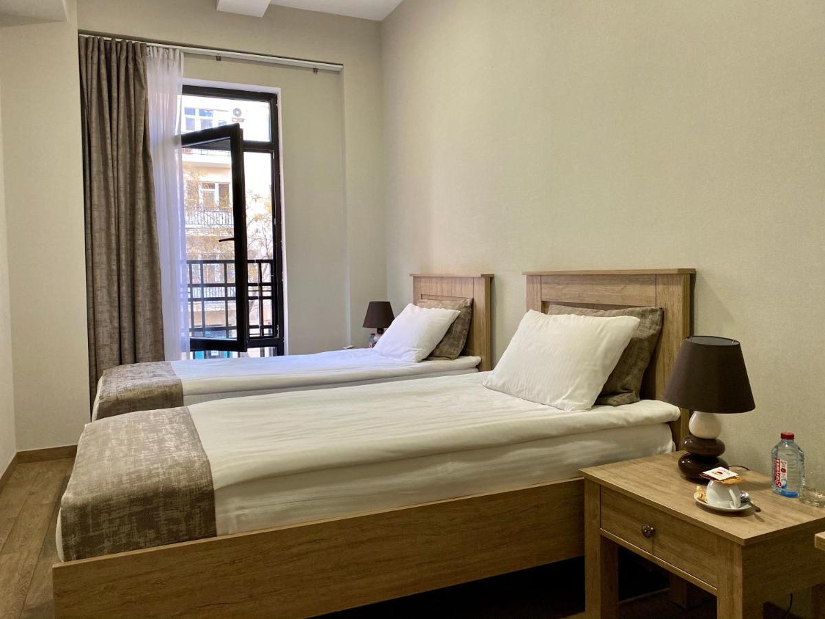 Nizami Street Hotel Баку Екстер'єр фото