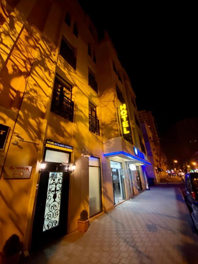 Nizami Street Hotel Баку Екстер'єр фото