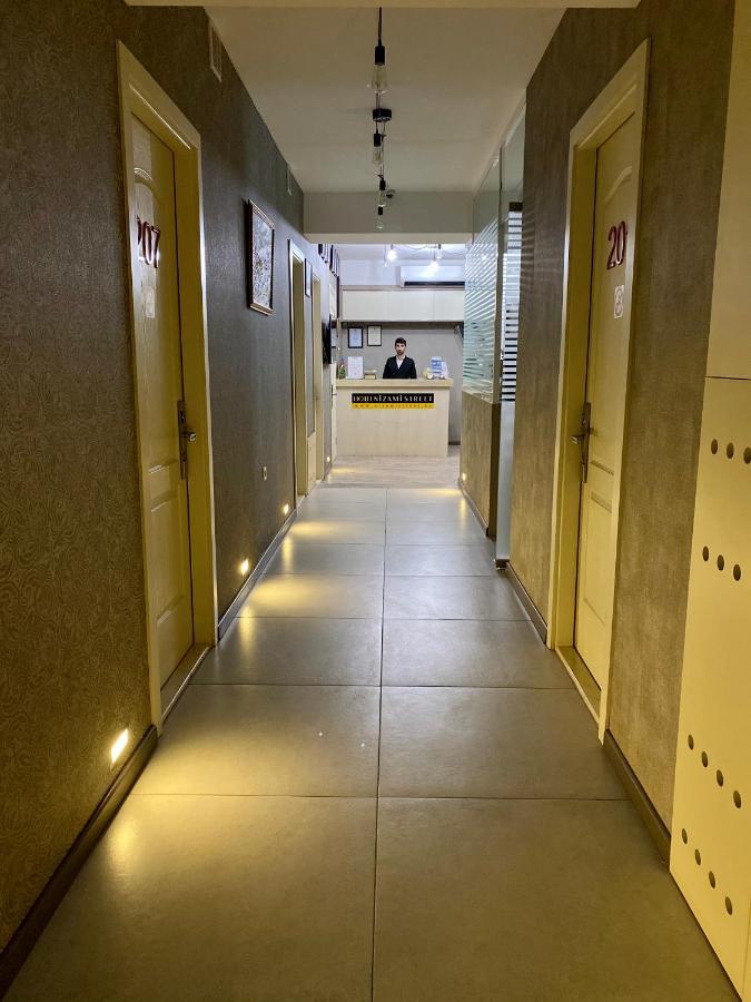 Nizami Street Hotel Баку Екстер'єр фото